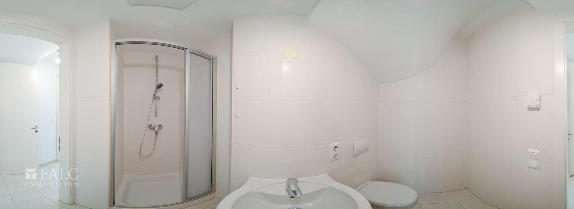 Pano UG Bad